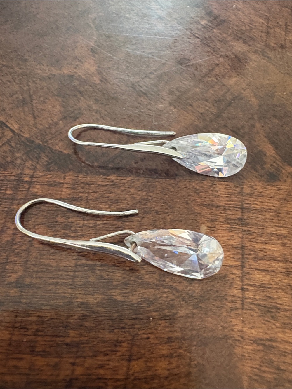 NWT - Gorgeous Clear Teardrop Crystal Drop Earrings - Women Jewelry